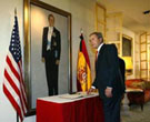 El presidente de EEUU, George W. Bush, expres sus condolencias  en la Embajada de Espaa en 