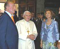 Benedicto XVI con los Reyes de Espaa en Valencia.