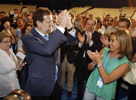 Rajoy, reelegido, es aplaudido por Ana Mato una de los tres nuevos vicesecretarios del partido