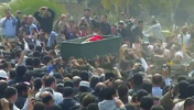 Imagen del funeral de una de  las vctimas de las protestas