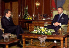 Zapatero y Mohamed VI, durante su entrevista en Rabat.