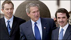 Tony Blair, George W. Bush y Jos Mara Aznar el "Tro de las Azores"