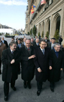 Chirac, ZP y Marcelino Iglesias, Presidente de la CC.AA. de Aragn, paseando por la Plaza del Pilar