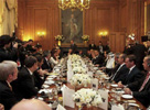 Los lderes mundiales asistentes  se disponen a cenar en Downing Street