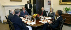 Don Juan Carlos y Obama han almorzado junto a la secretaria de Estado de EE UU, HillarAlmuerzo  en la Casa Blanca