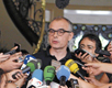 Sabino Mndez anunci ante la Prensa la renuncia del ya ex presidente 