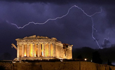 Grecia bajo la tormenta.